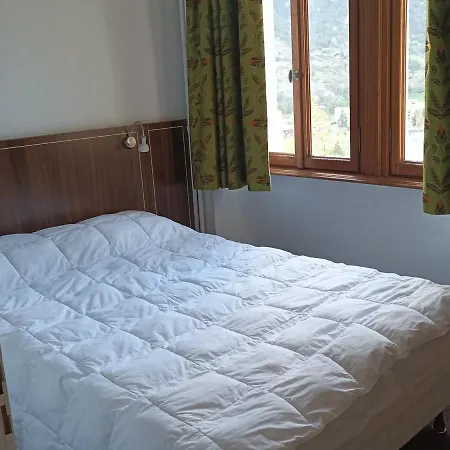 T3 Dans Chateau Avec Piscine Et Wifi, Animaux Admis, 6 Personnes - Fr-1-165b-32 Апартаменты